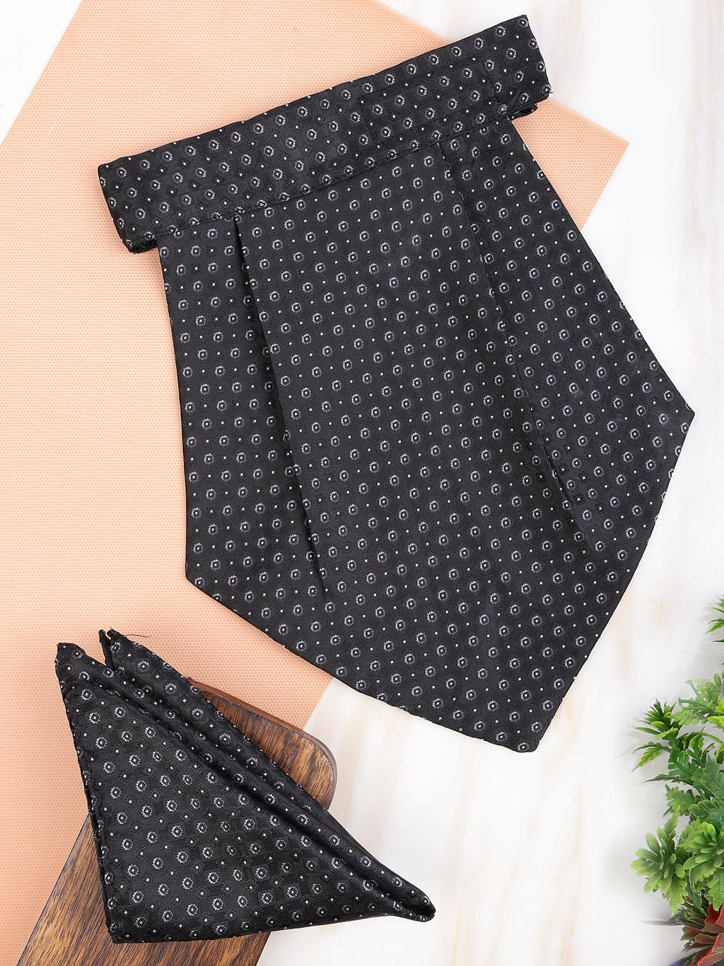 Alvaro Castagnino Men Black Printed Cravat Hanky