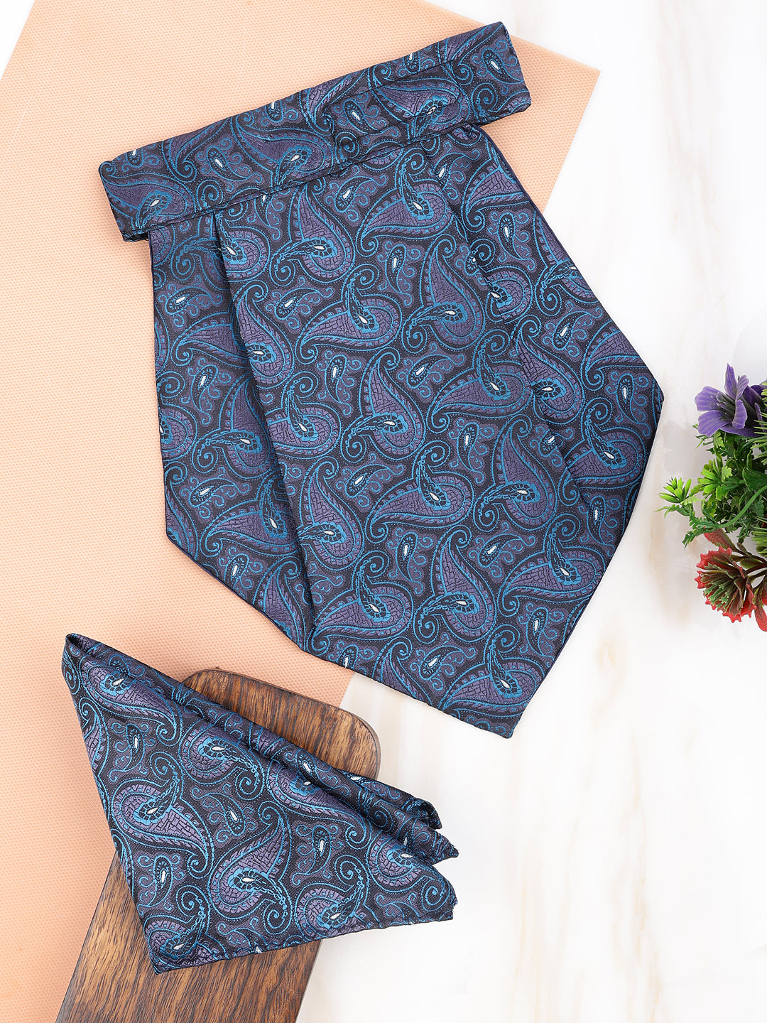 Alvaro Castagnino Men Grey & Green Printed Cravat Hanky