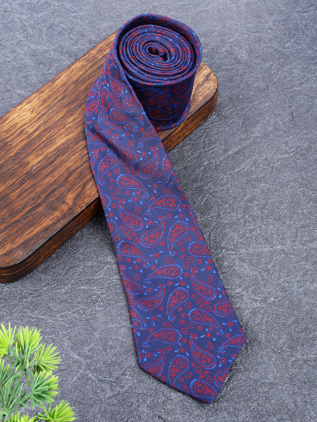 Alvaro Castagnino Men's British style Silk Broad Tie