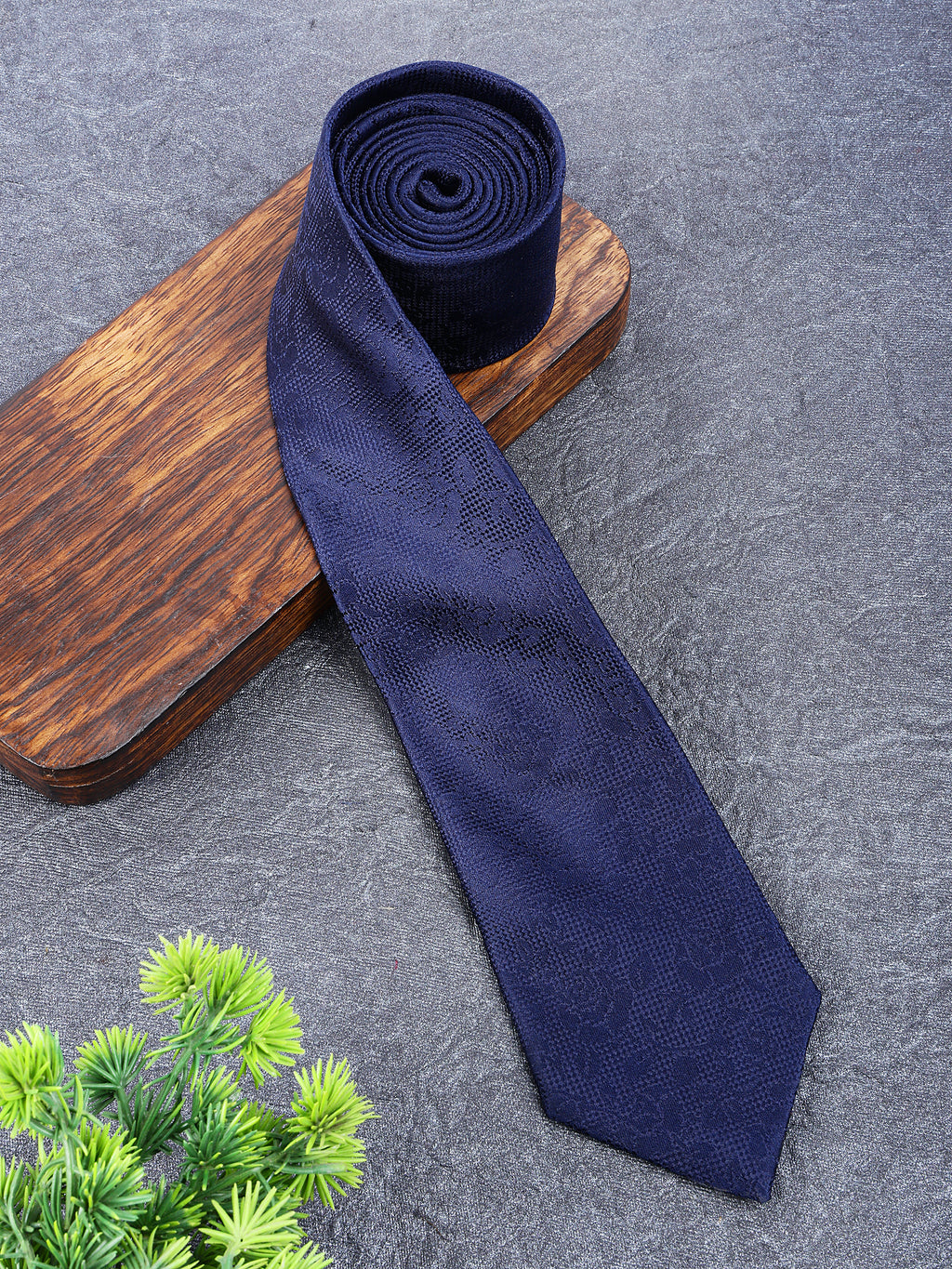 Alvaro Castagnino Men's British style Silk Broad Tie