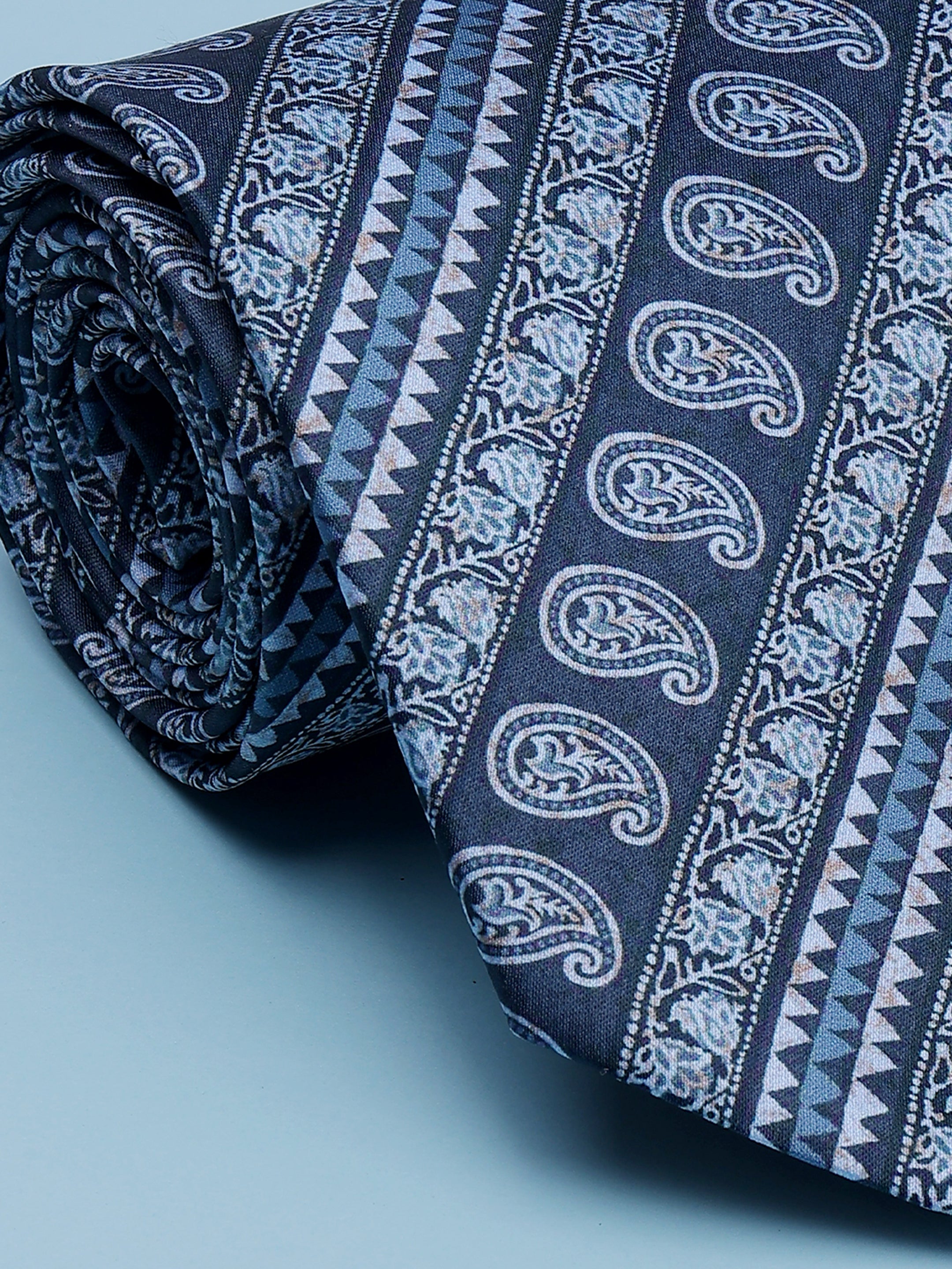 Geometric Paisley Necktie