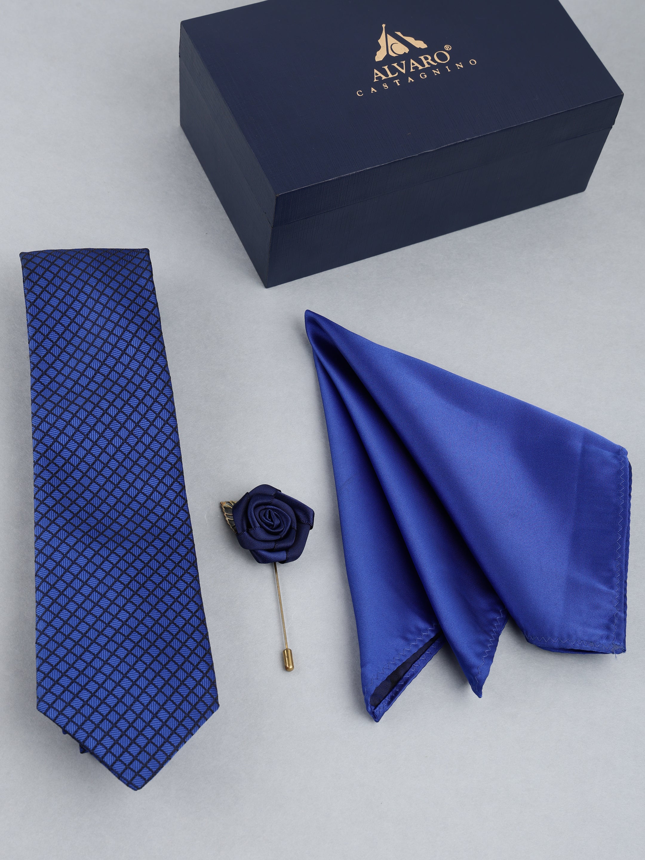 Royal Blue Diamond-Pattern Necktie with Lapel Pin Gift Set