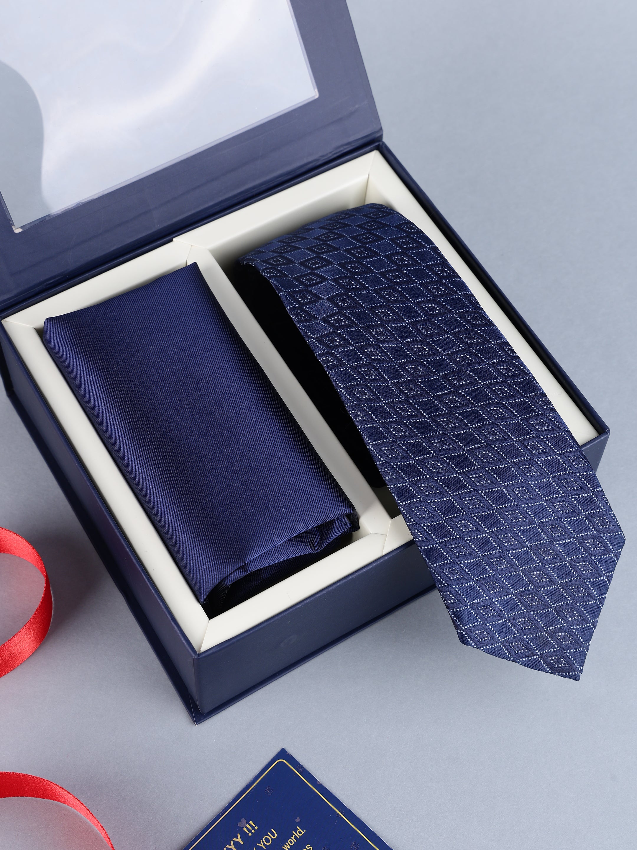Heritage Diamond Tie & Pocket Square Gift Set