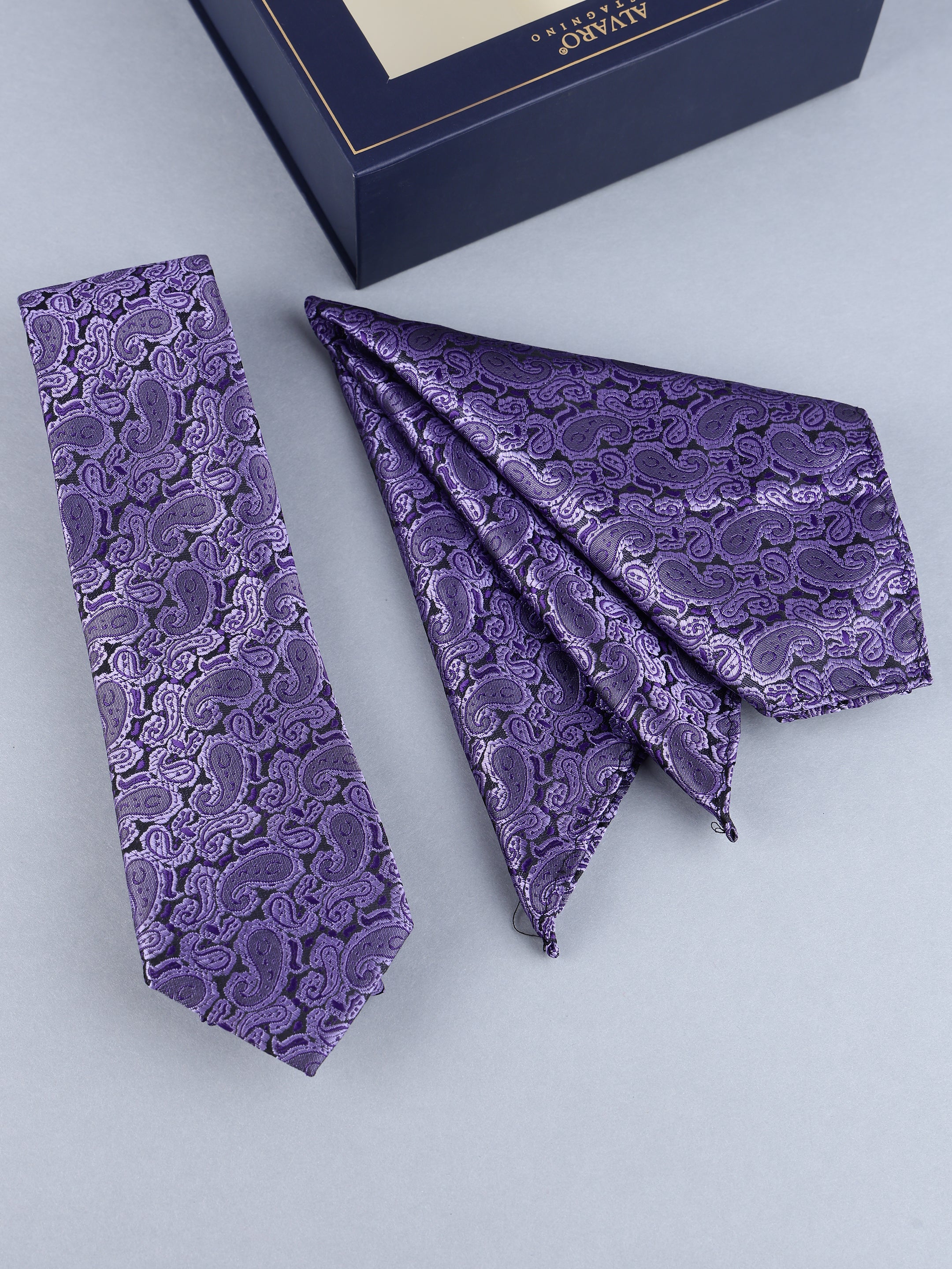 Purple Classic Paisley Necktie Gift Set