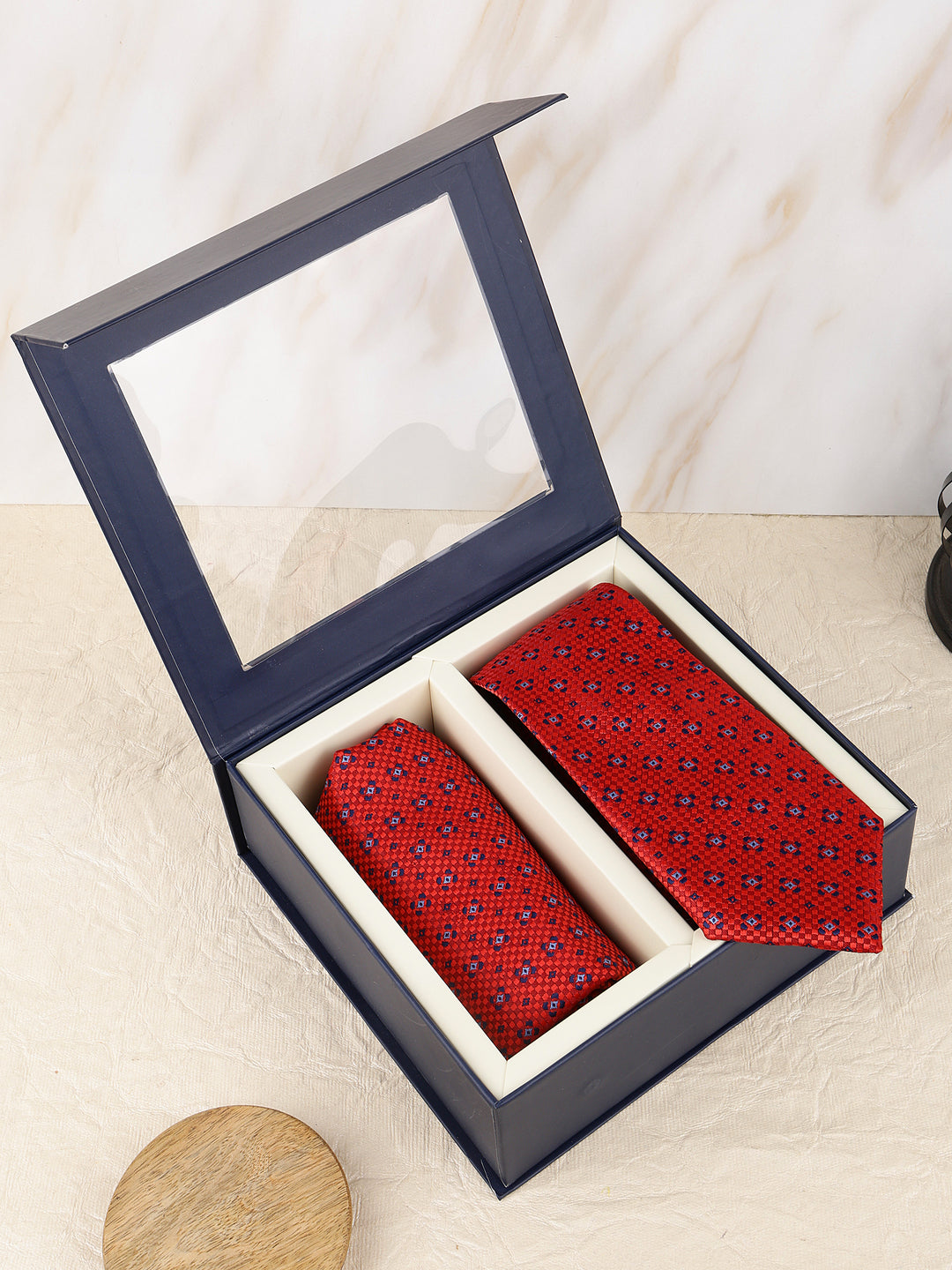 Alvaro Castagnino Men Maroon & Blue Colour Accessory Gift Set