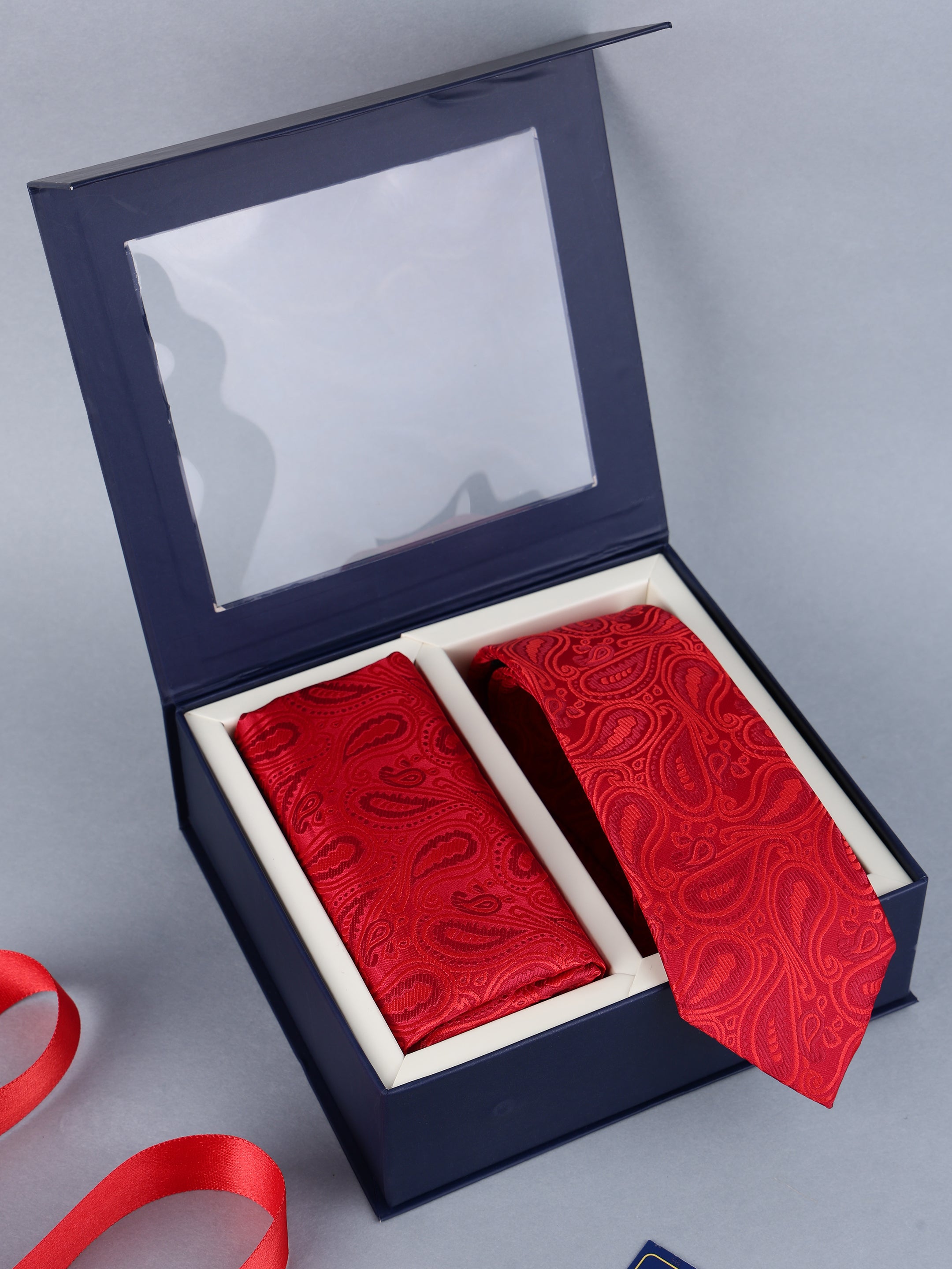 Red Paisley Necktie Gift Set