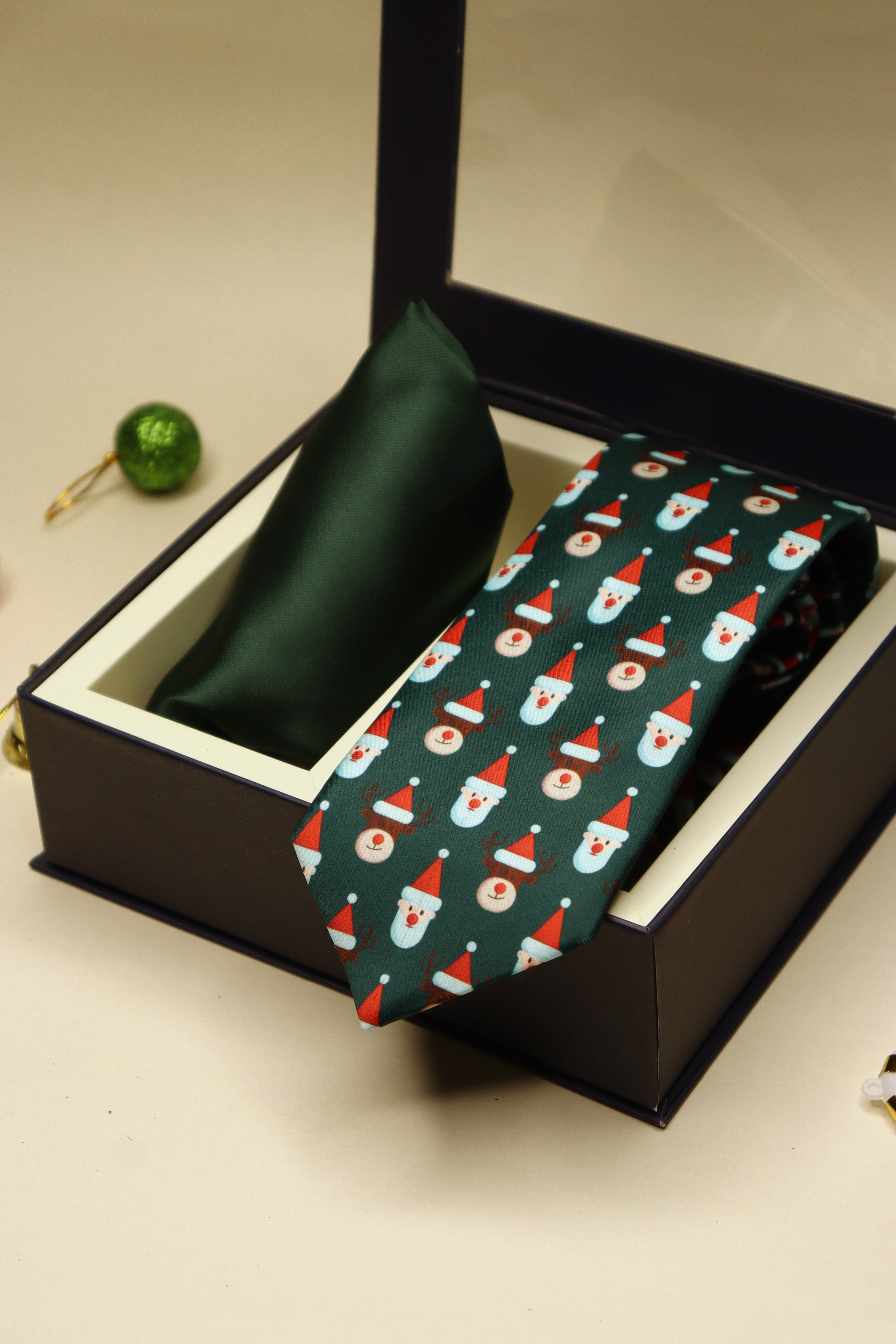 Santa Green Necktie & Green Pocket Square Gift Set