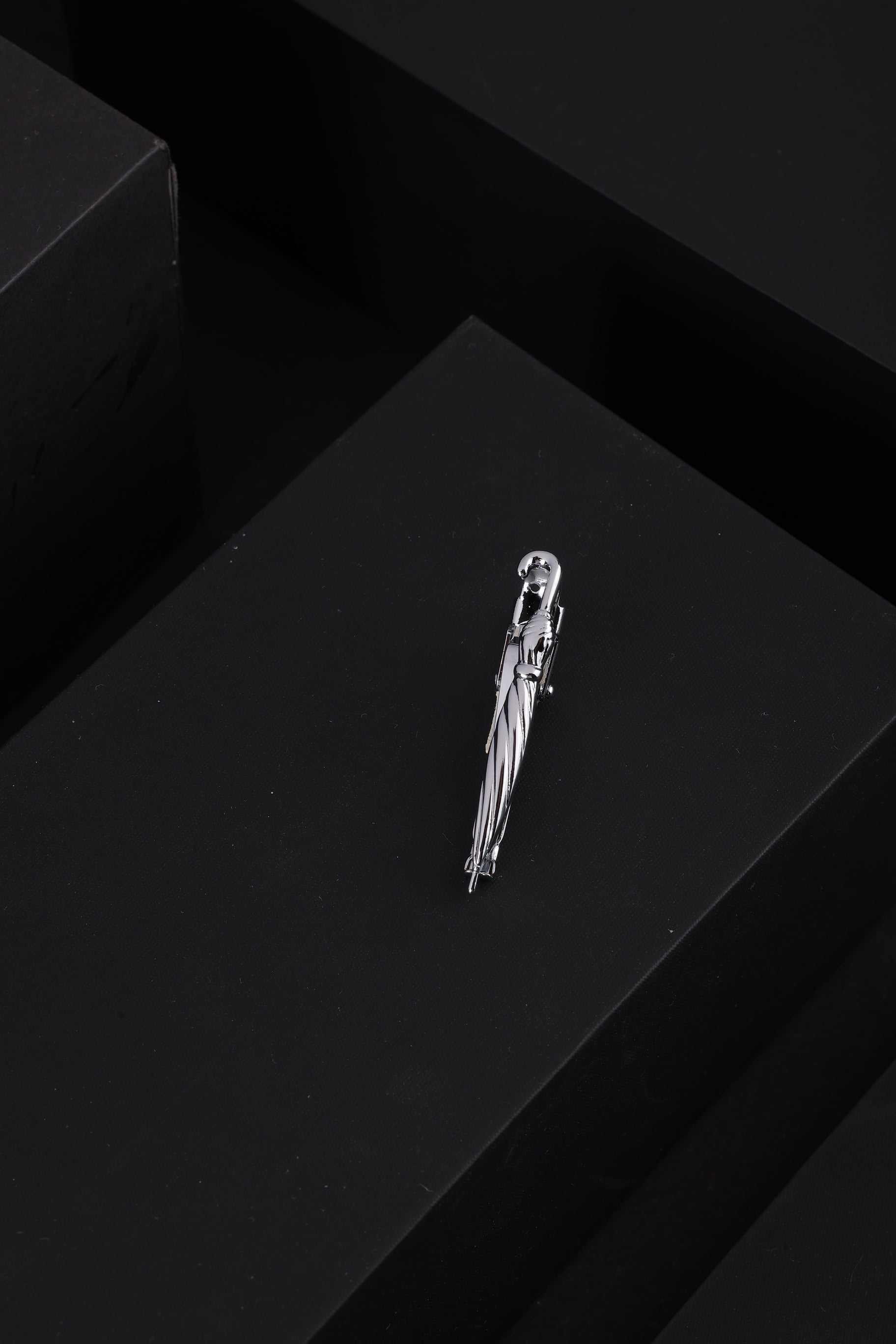 Alvaro Castagnino Men Silver Classic Tie Pin