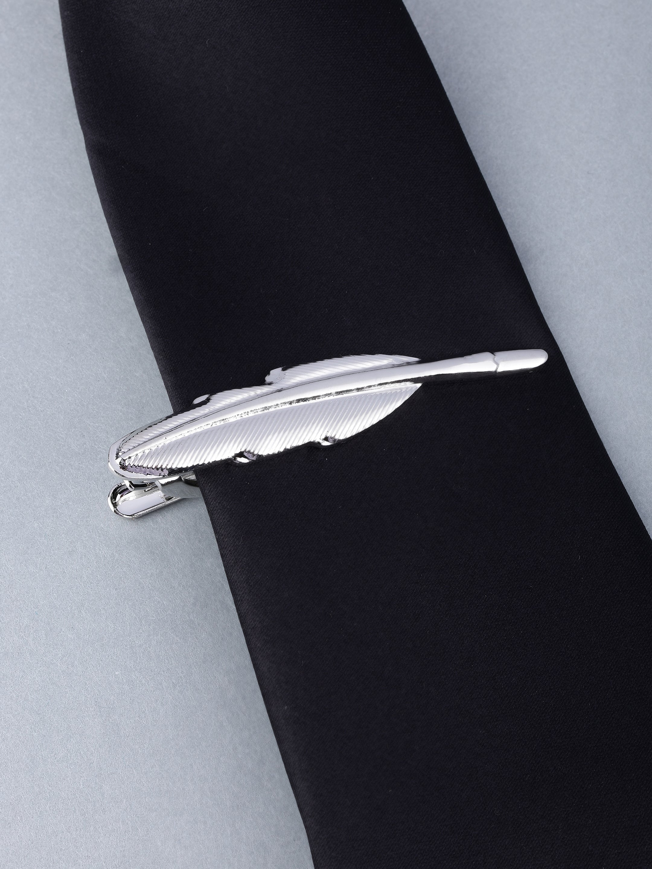 Silver Feather Design Tie Pin