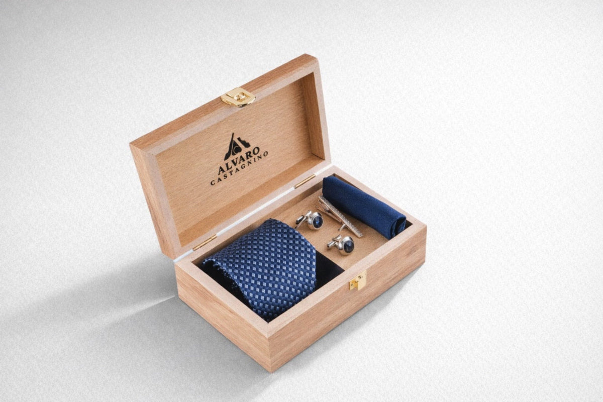 Alvaro Castagnino Men Blue & White  Set Of 4 Accessory Gift Set