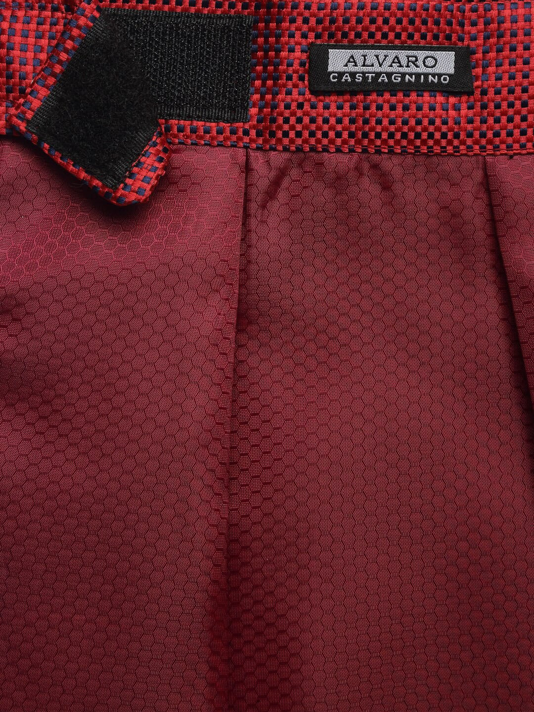Alvaro Castagnino Men's Red::Black Color Woven Design Cravat