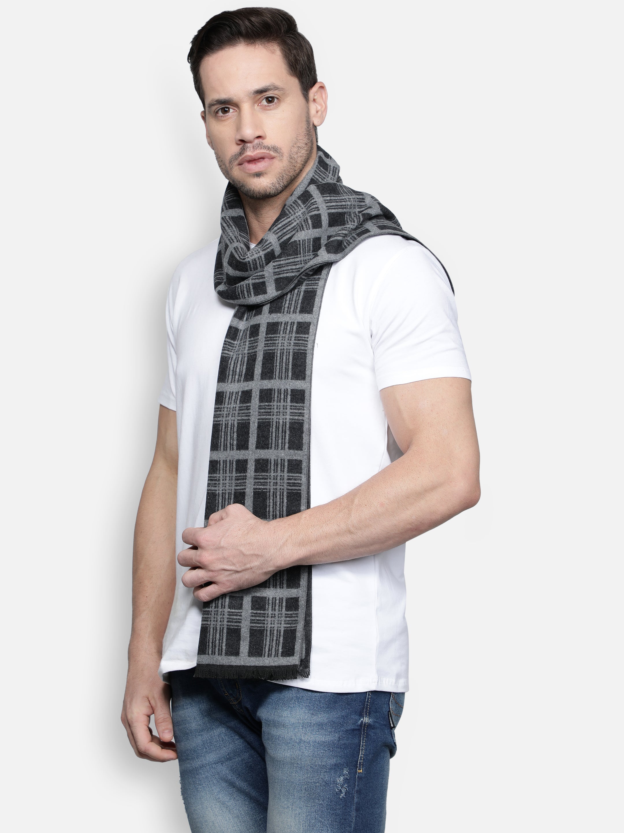Alvaro Castagnino Men's Black::Grey Colored Check Viscose Muffler