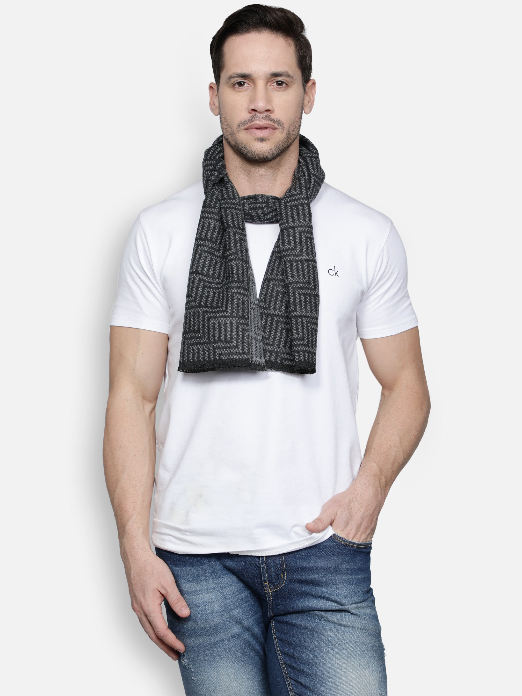 Alvaro Castagnino Men's Grey Colored Check Viscose Muffler