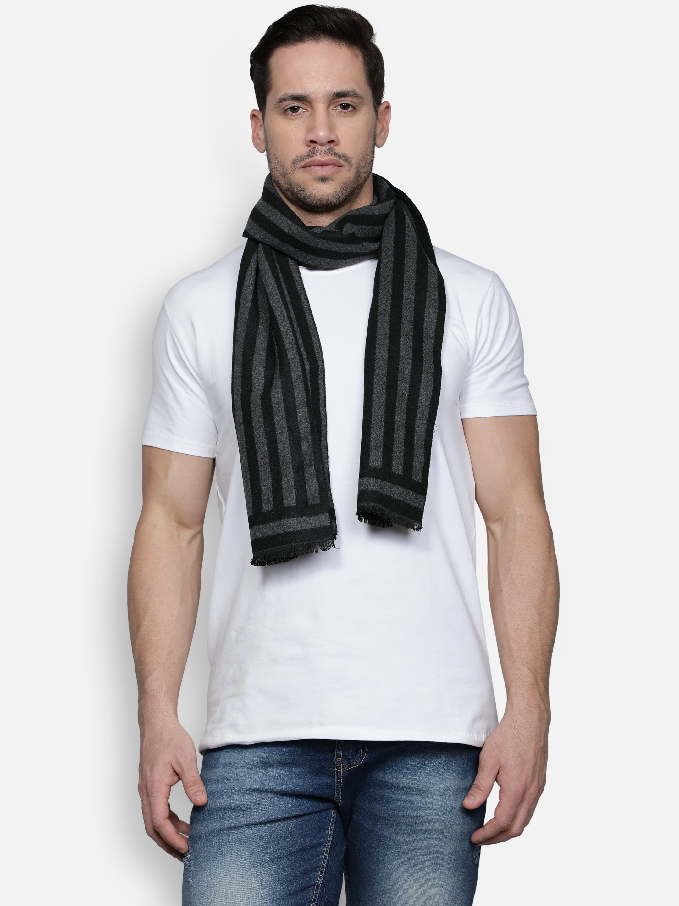 Alvaro Castagnino Men's Grey::Black Colored Check Viscose Muffler