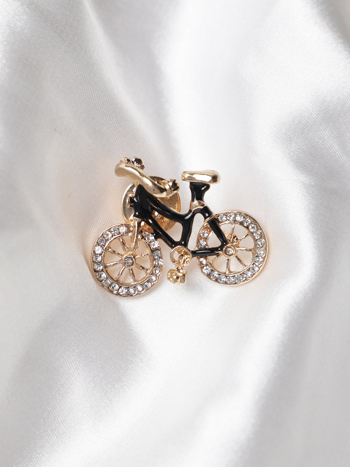 Alvaro Castagnino Metallic Golden::Diamond Colored Fancy Brooch for Men